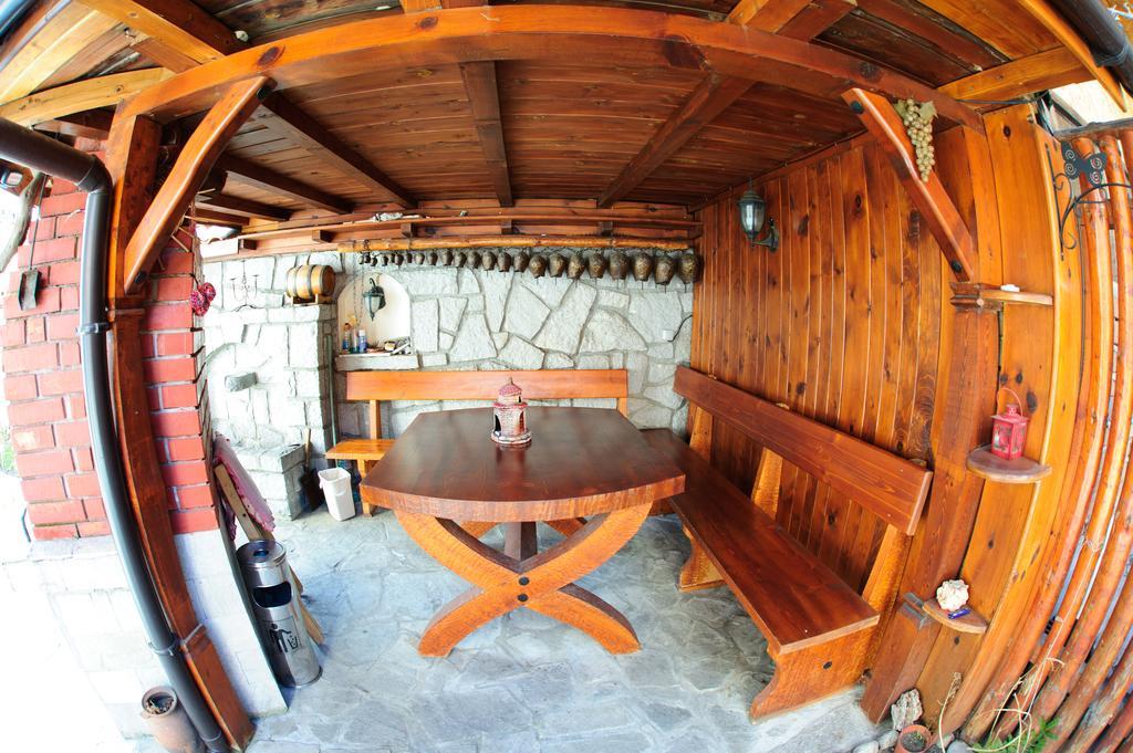 Family Hotel Nadejda Bansko Exterior photo