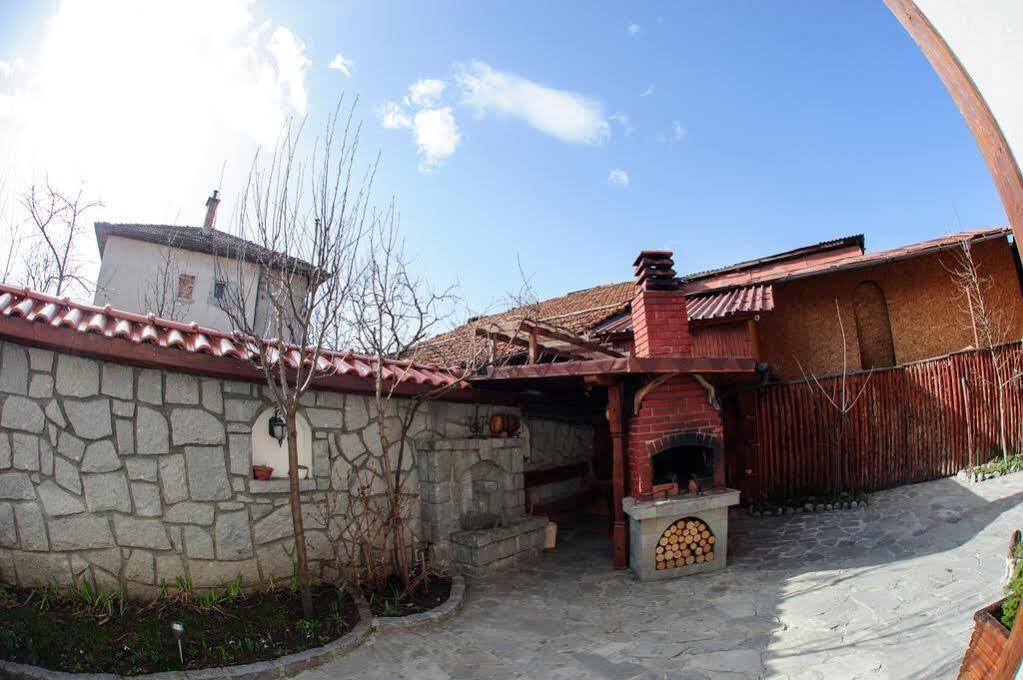 Family Hotel Nadejda Bansko Exterior photo